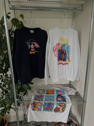 🤩 ochutnávka nedělního dropu ⚡️ 50+ nových kousků 👆🏼 swajpuj a mrkni, co v dropu najdeš 💜 zapni si upozornění a čekáme tě...